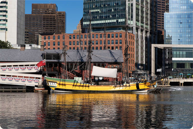 Boston Tea Party Ships & Museum